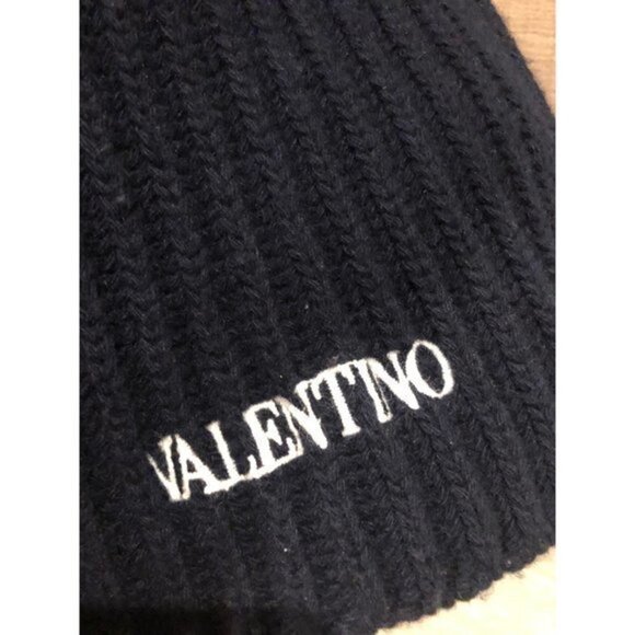 VALENTINO Garavani Floral embroidery cashmere blend poncho sweater in blue - Picture 7 of 16